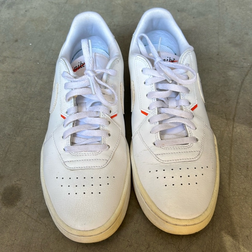 Nike Court Blanc Women’s Leather White Sneaker Shoes 7.5 swoosh